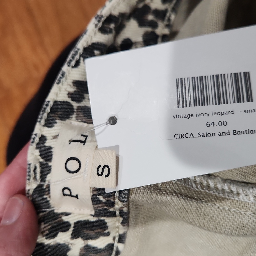 Distressed denim‎ leopard flare pants - Picture 5 of 5